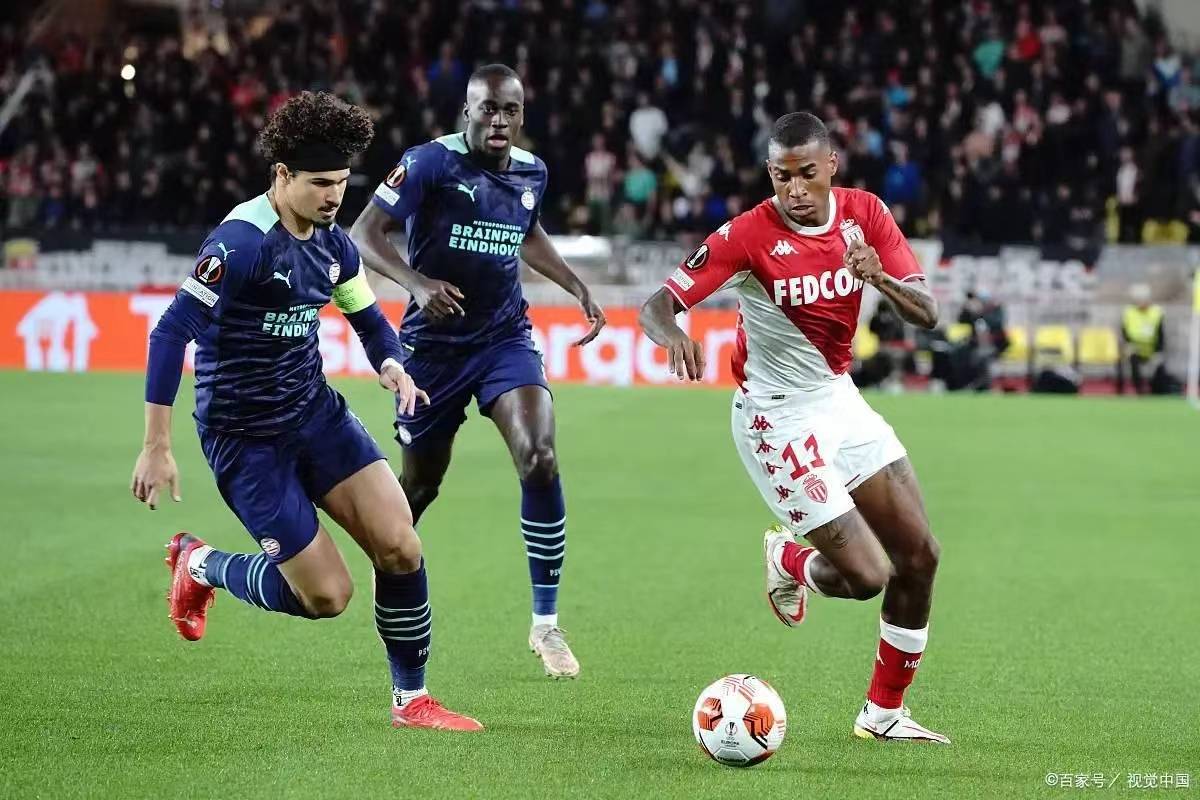 埃因霍温迎欧联关键赛本菲卡主帅复盘备战NBA季后赛，网友：俄克拉荷马雷霆今晚内部沟通的简单介绍